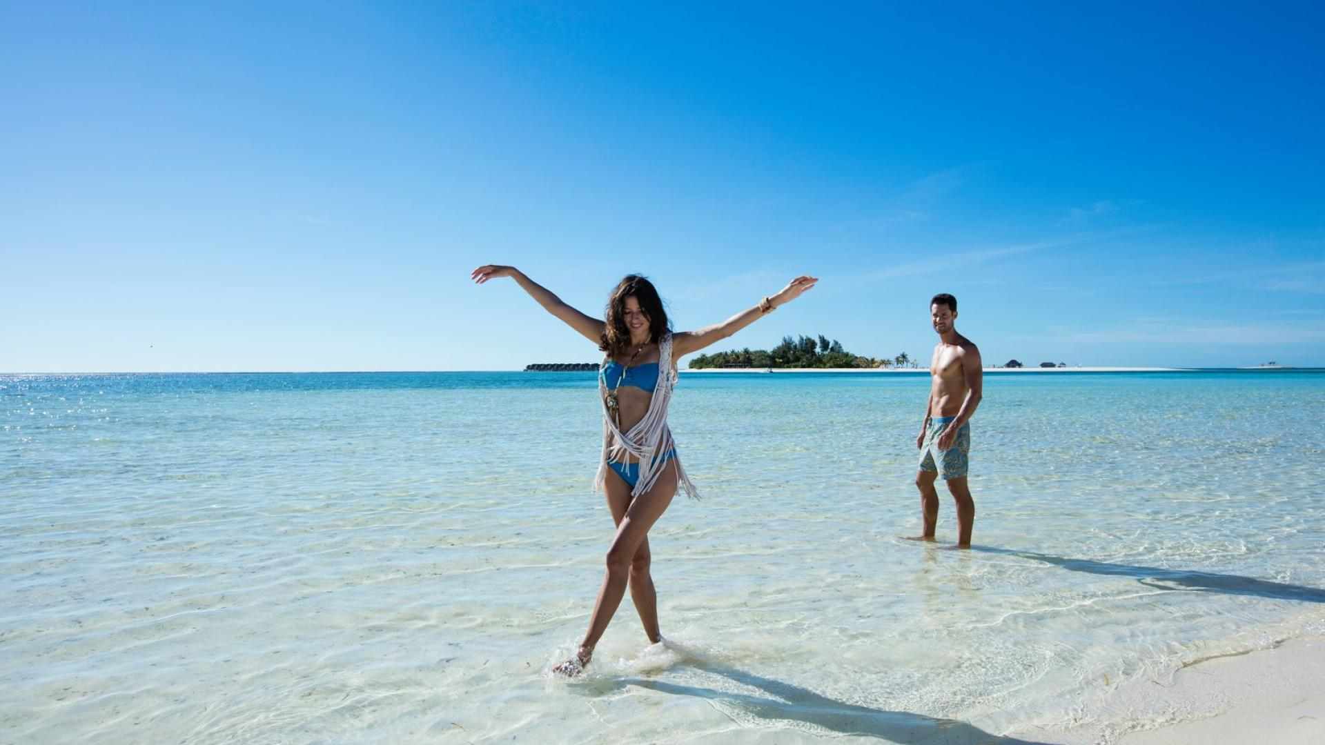 Kanuhura Maldives - offer a unique timeless castaway chic experience